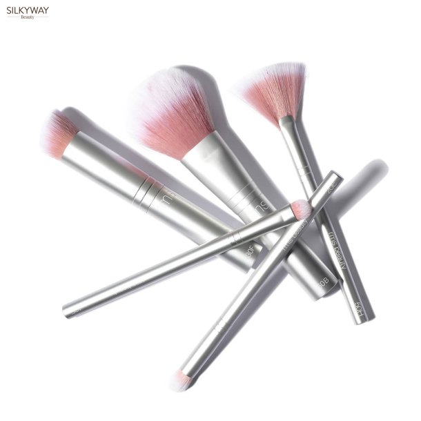 Eye Polish Brush - RMS Beauty